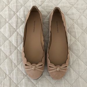 Banana Republic suede scalloped flats.